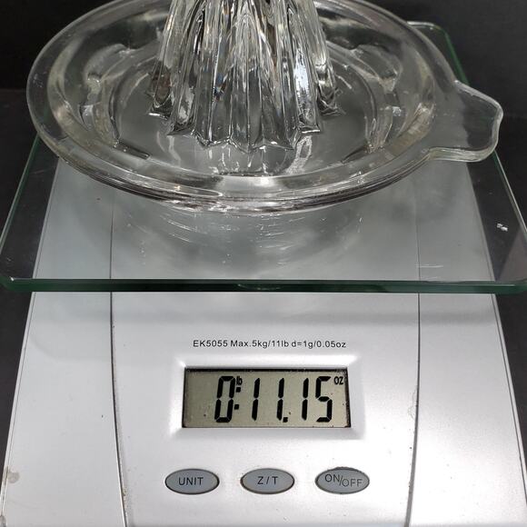 Citrus Reamer Clear Ribbed Glass Juicer with Thumb Tab Handle Vtg - Picture 12 of 12